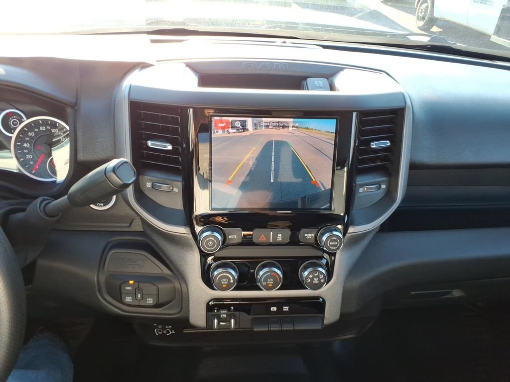 New 2026 RAM 2500 Tradesman AWD/4WD image 16