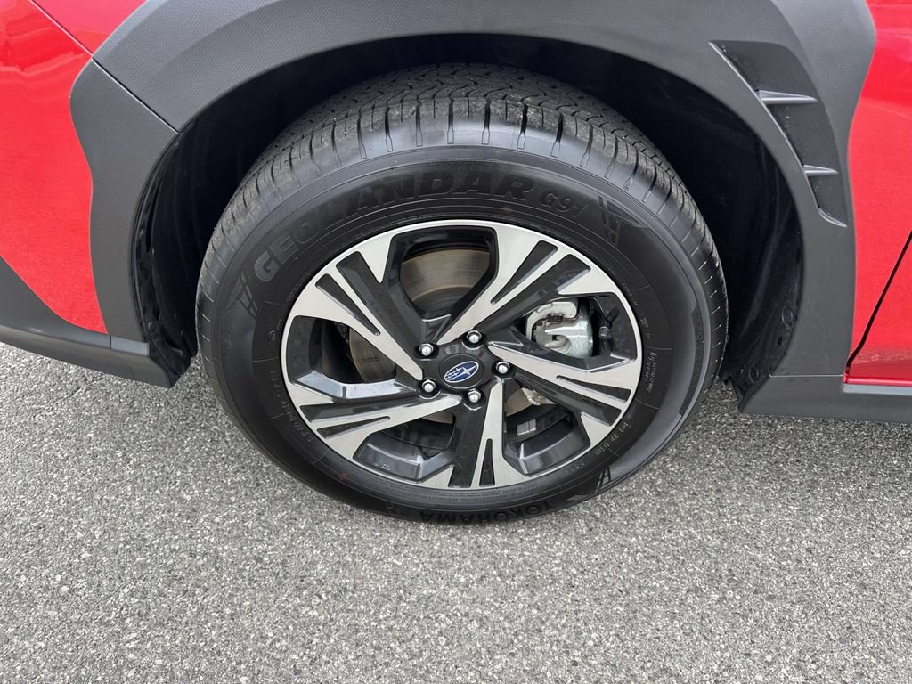 Certified 2025 Subaru Crosstrek 2.5i Premium AWD/4WD image 6
