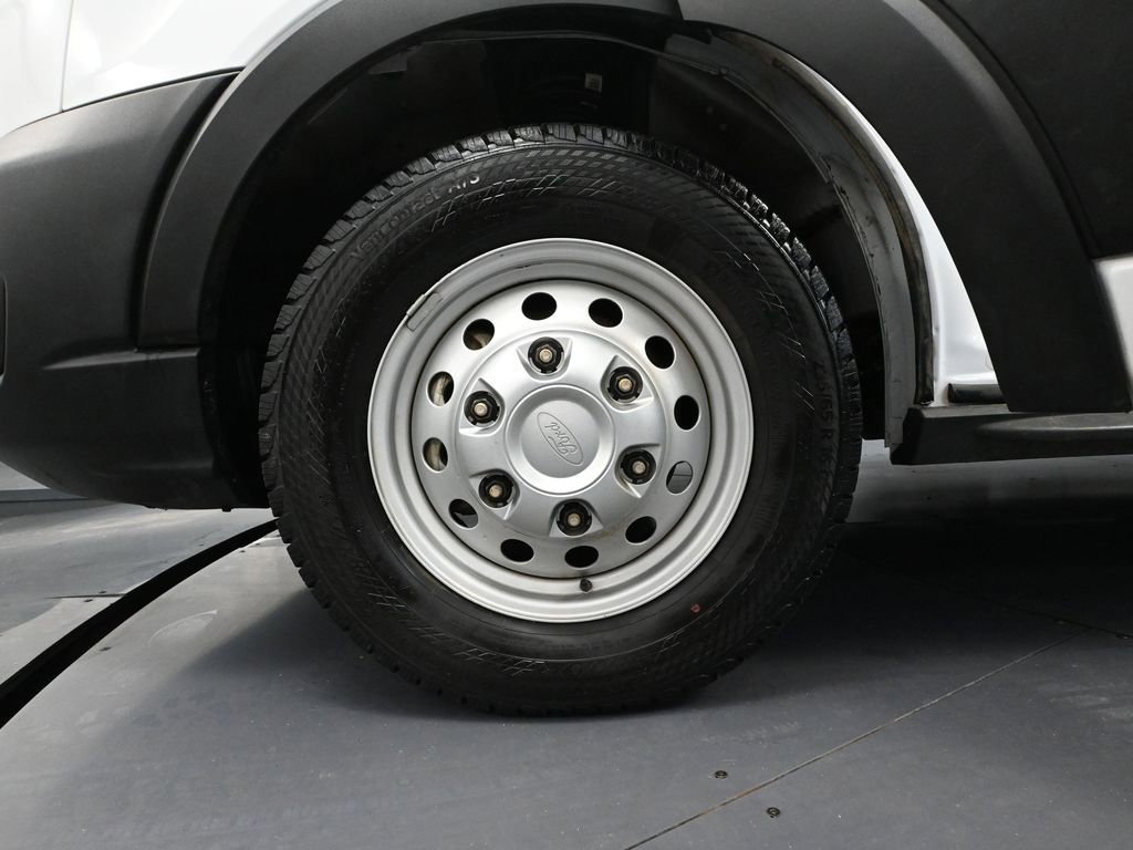 Used 2023 Ford Transit 350 XL image 17