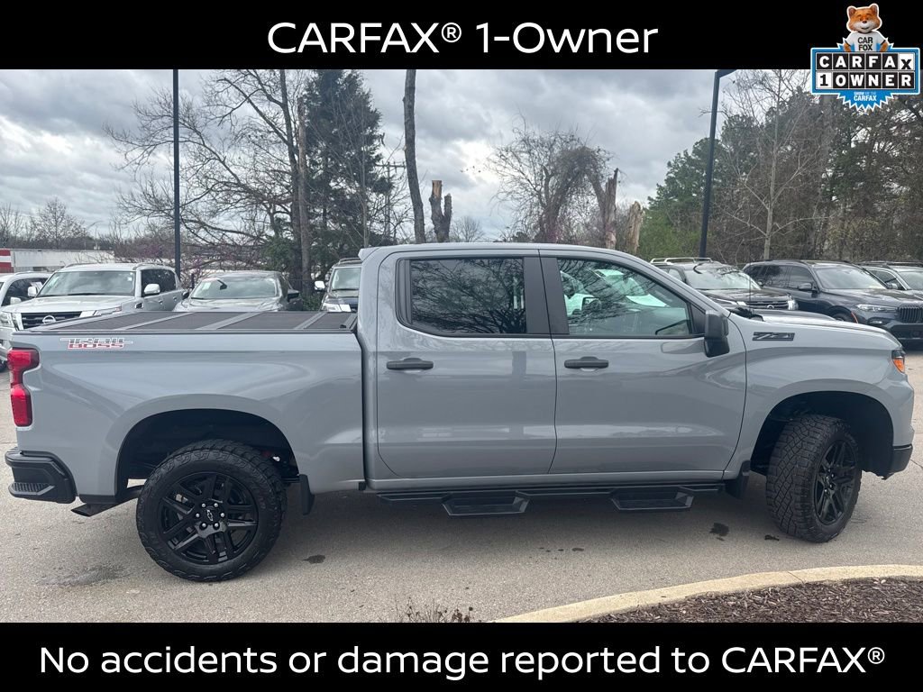 Used 2024 Chevrolet Silverado 1500 Custom Trail Boss w/ LPO, Dark Essentials Package image 3