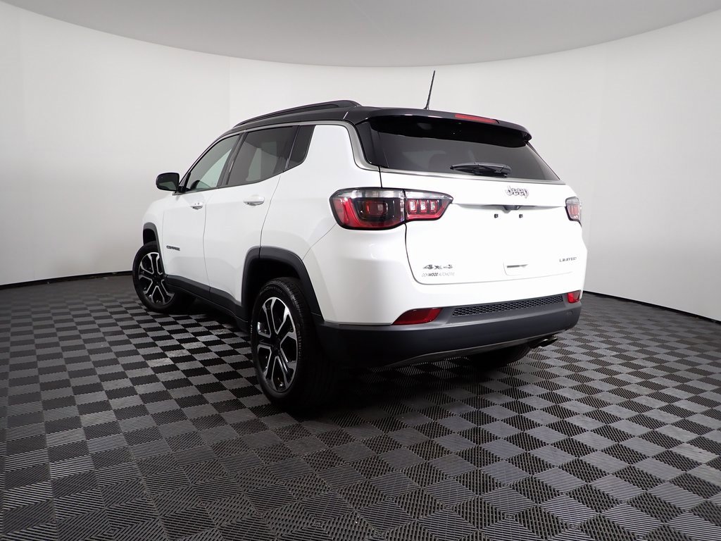 Used 2022 Jeep Compass Limited image 12