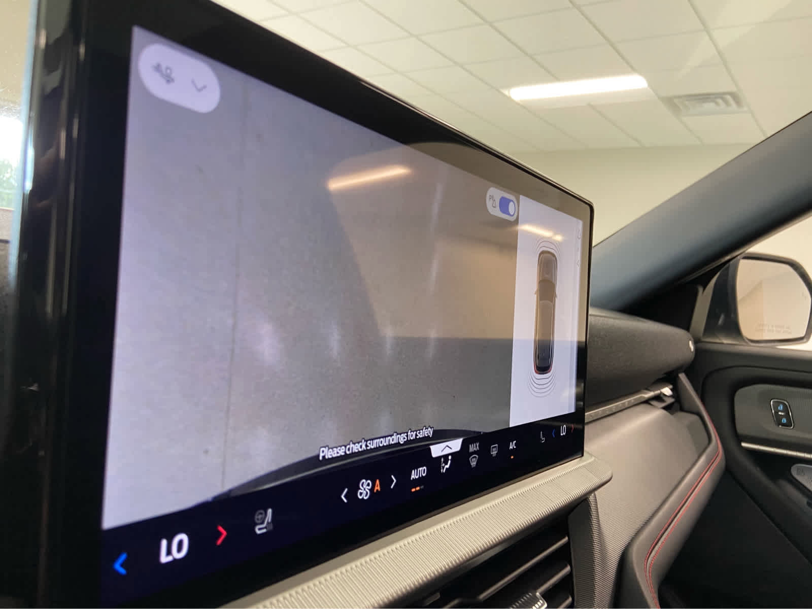 New 2025 Ford Explorer ST image 38