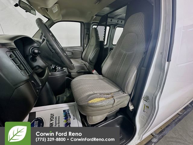 Used 2005 GMC Savana 2500 RWD image 20