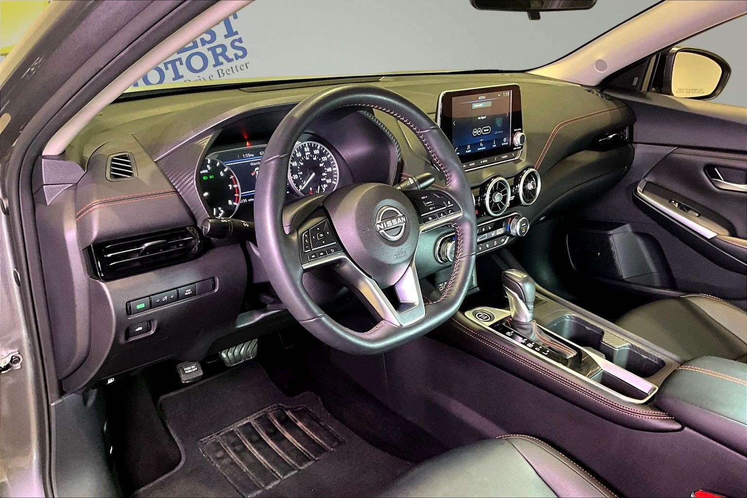 Used 2024 Nissan Sentra SR w/ SR Premium Package FWD image 17