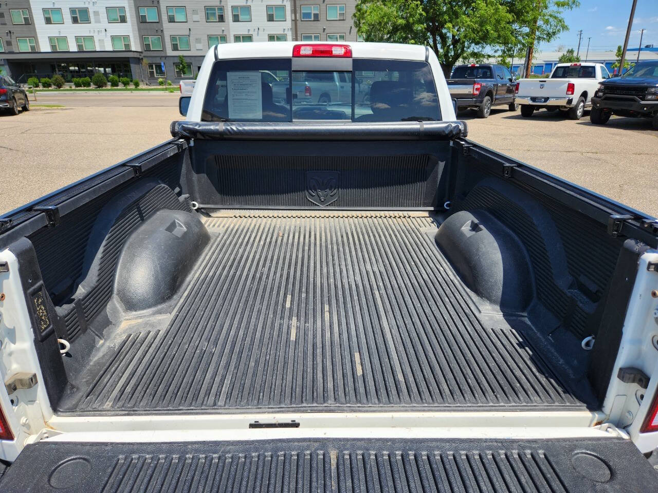 Used 2014 RAM 1500 Express RWD image 23