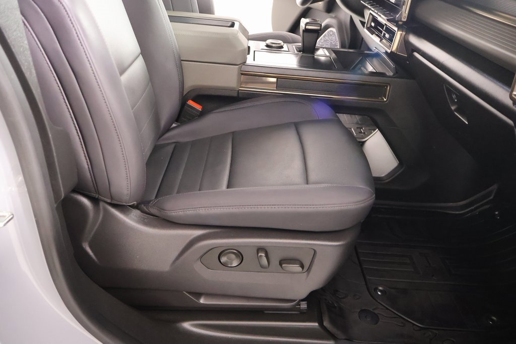 Used 2025 GMC Hummer EV 2X image 13