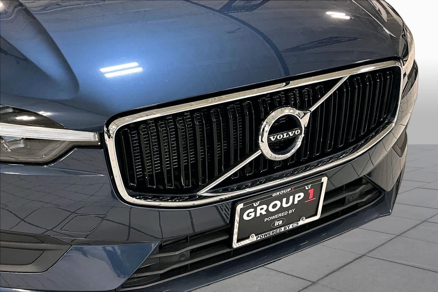 Used 2021 Volvo XC60 T5 Momentum w/ Premium Package AWD/4WD image 29