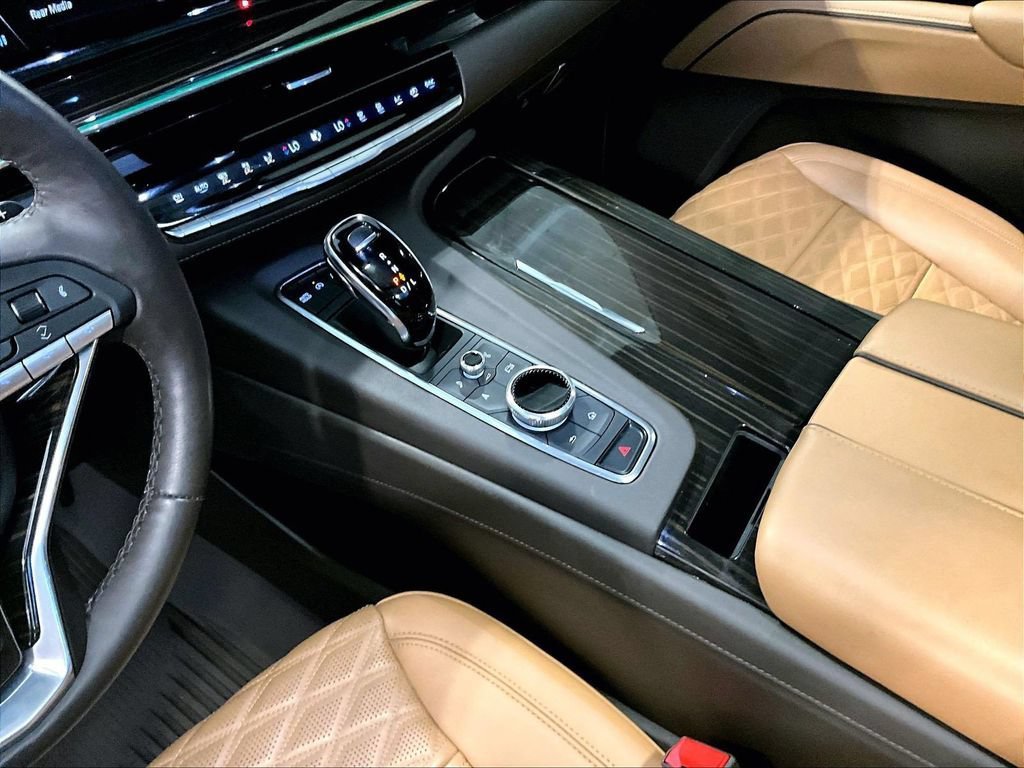 Used 2023 Cadillac Escalade Sport w/ LPO, ONYX Package AWD/4WD image 21