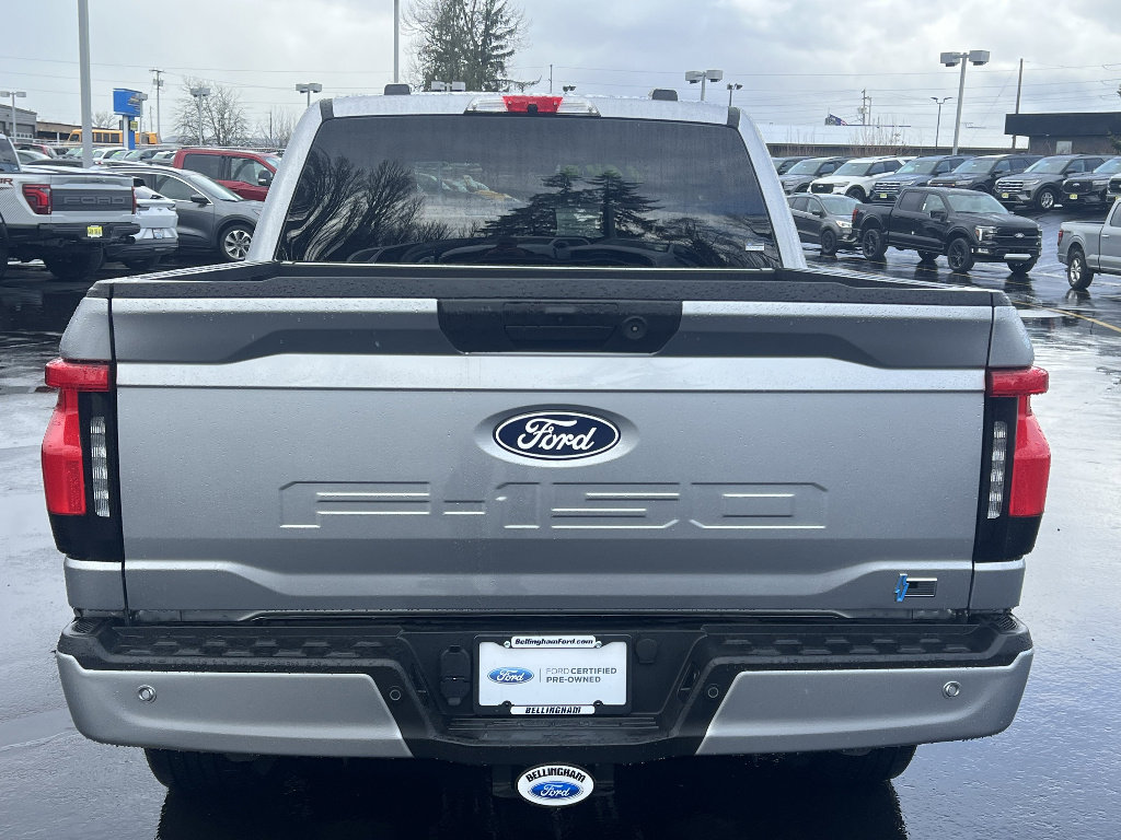 Used 2025 Ford F150 Lightning Flash image 7