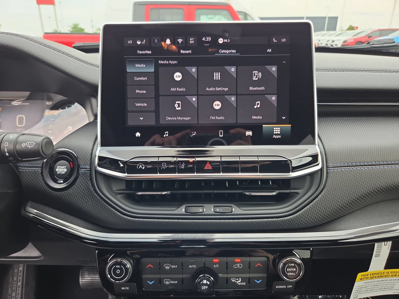 New 2026 Jeep Compass Latitude AWD/4WD image 25
