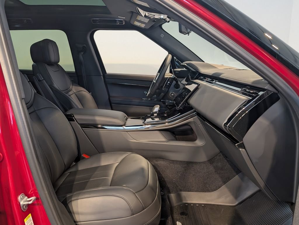 New 2026 Land Rover Range Rover Sport Dynamic SE image 30