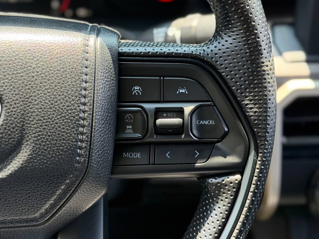 Used 2024 Toyota Tacoma SR5 AWD/4WD image 12