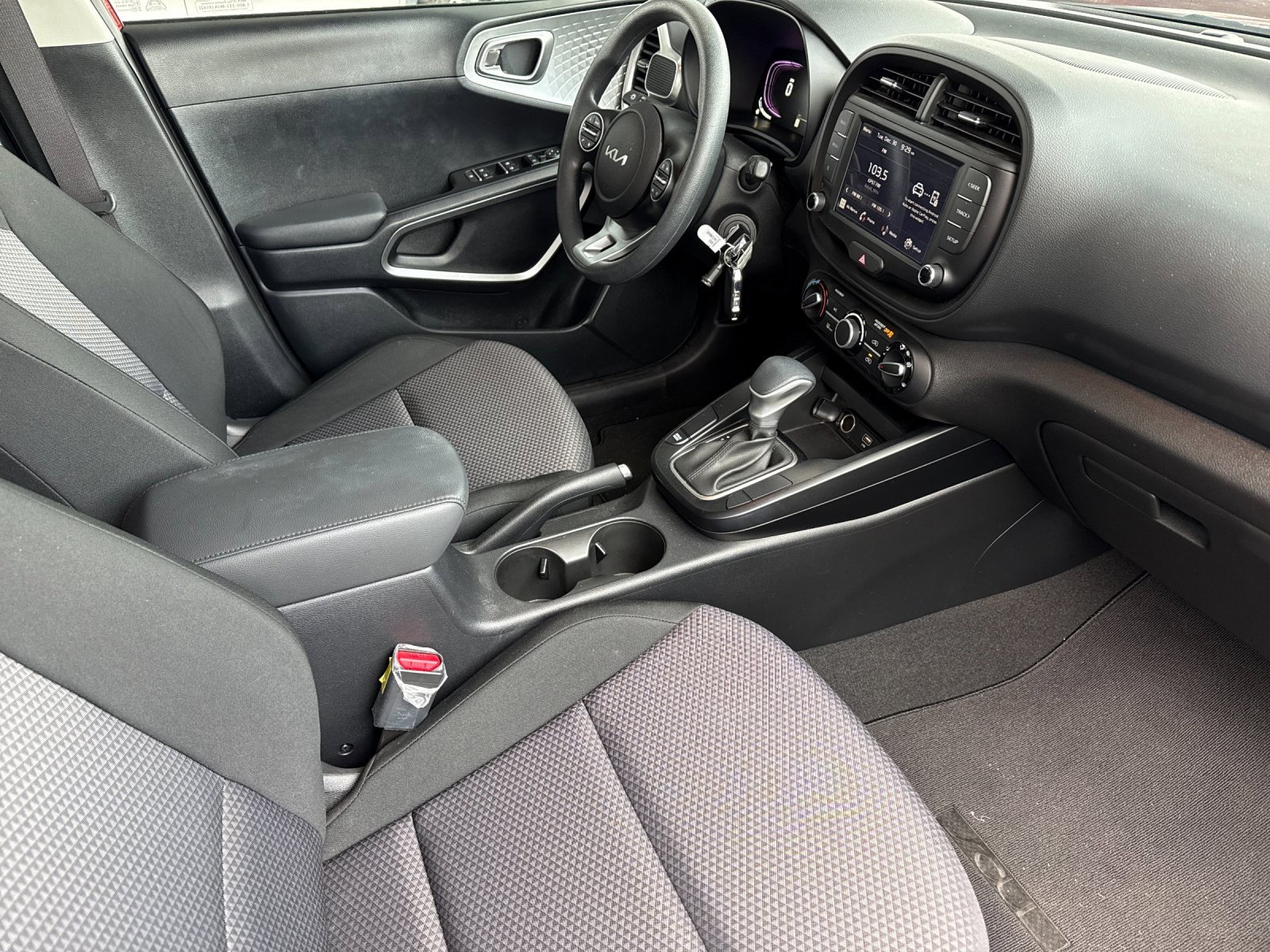 Certified 2025 Kia Soul LX image 15