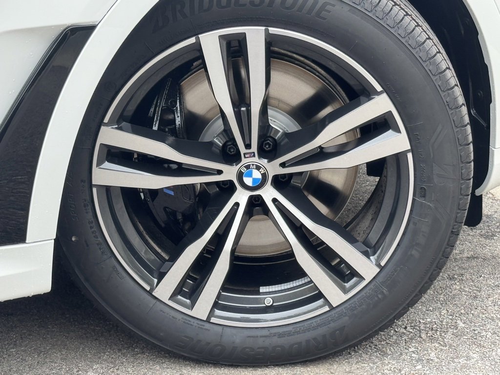 New 2026 BMW X7 M60i w/ Executive Package image 7