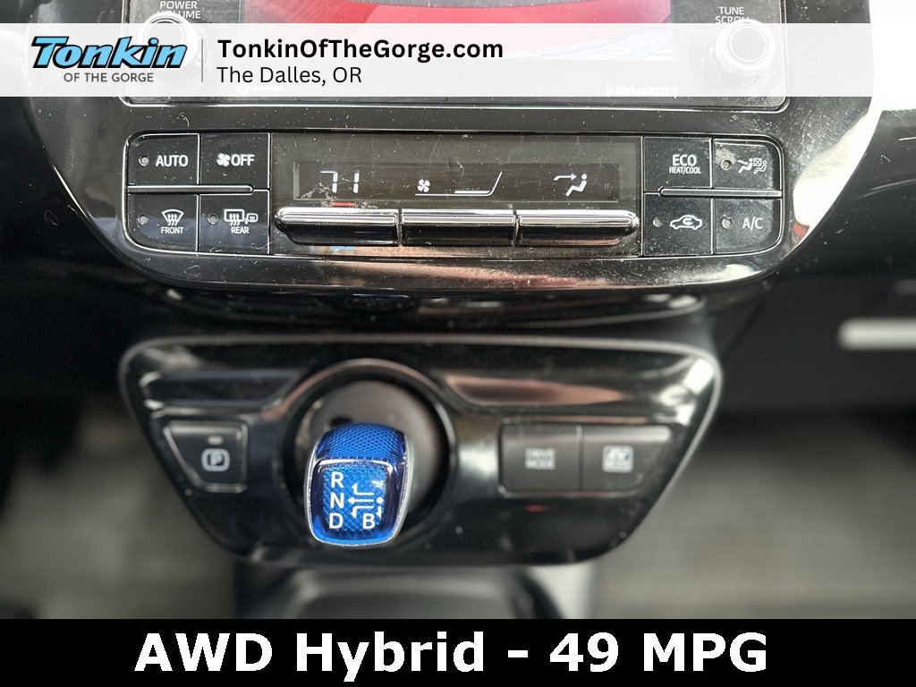 Used 2022 Toyota Prius LE image 21