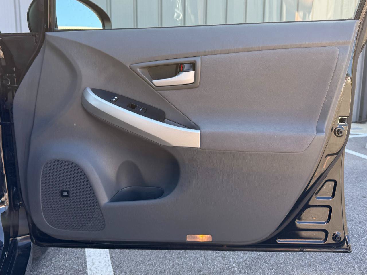 Used 2010 Toyota Prius III Hatchback 4D FWD image 20