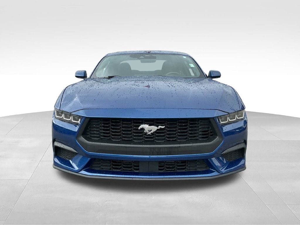 Certified 2024 Ford Mustang Coupe RWD image 11