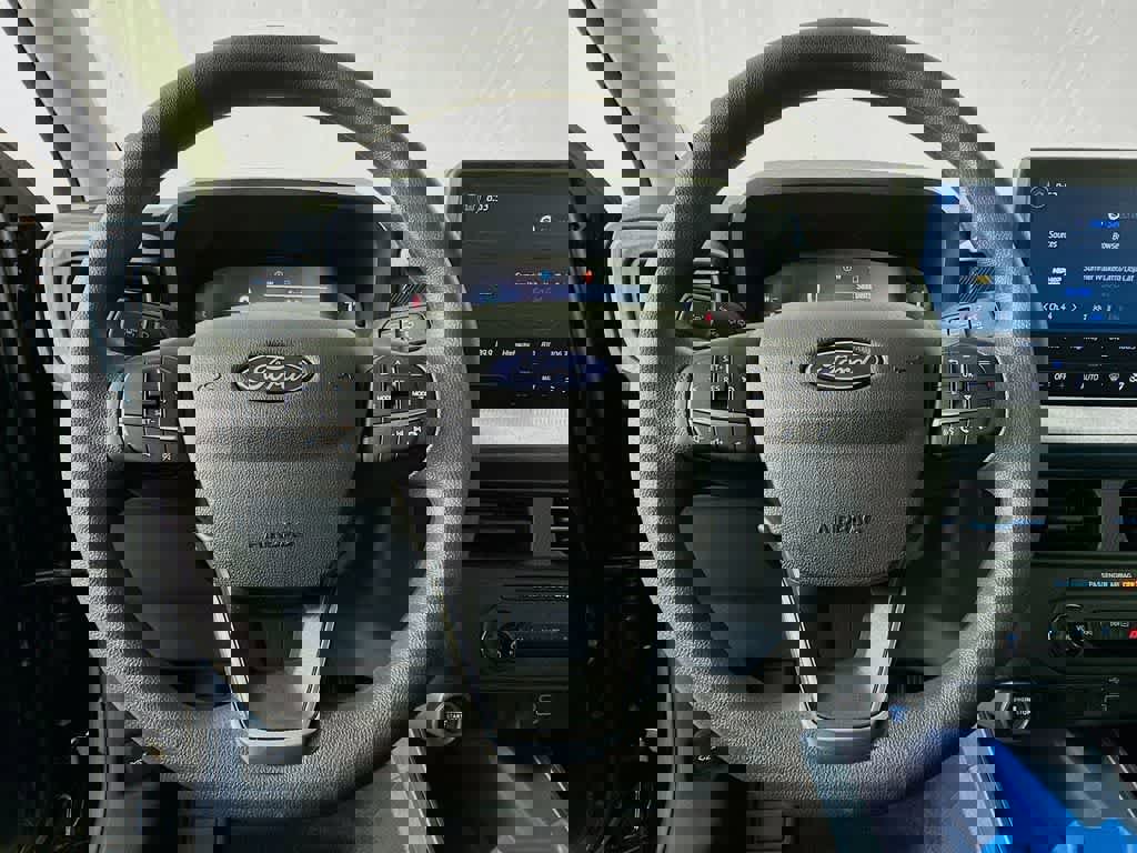 New 2026 Ford Maverick XLT image 15