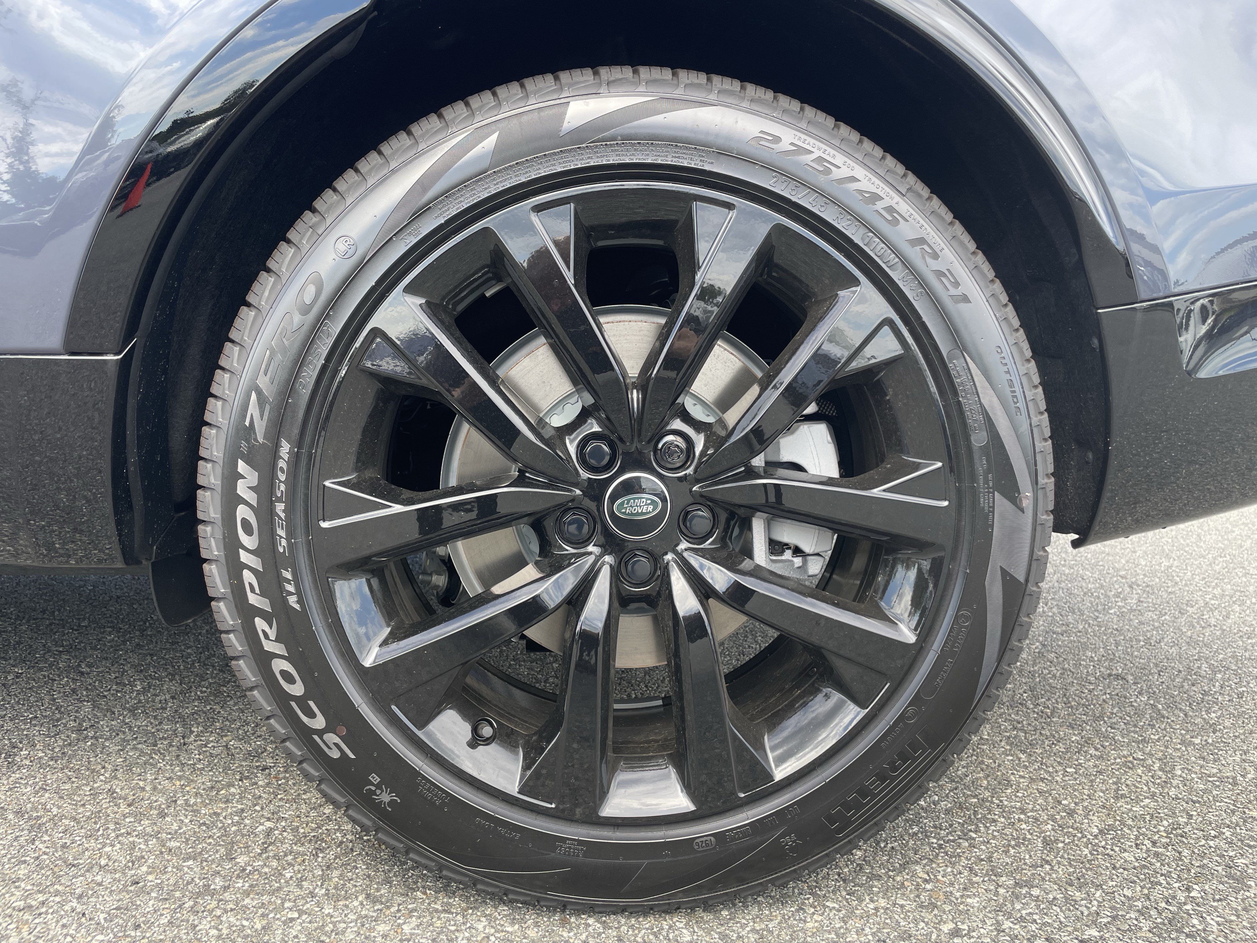 New 2026 Land Rover Discovery Dynamic SE AWD/4WD image 10
