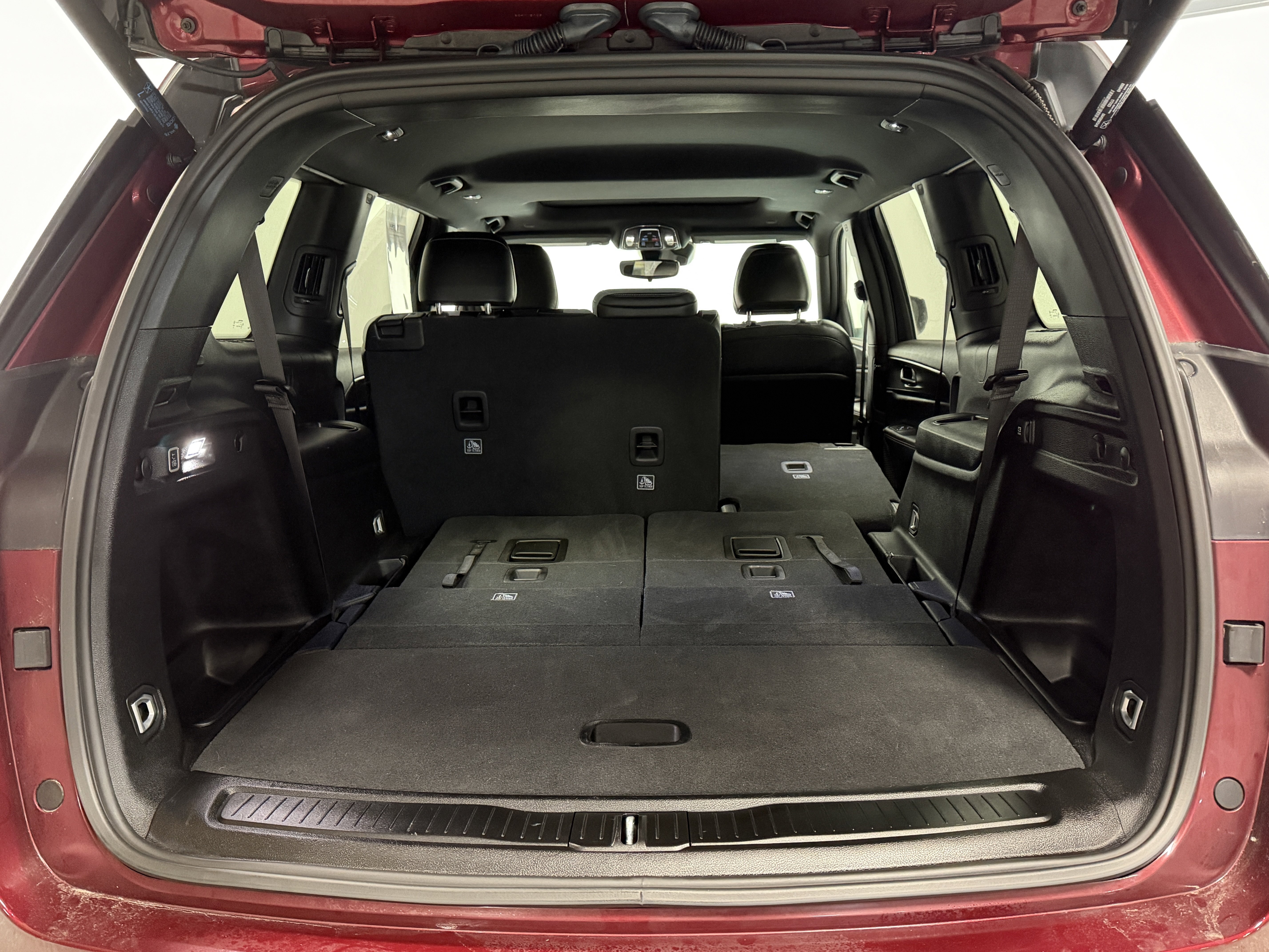 Used 2024 Jeep Grand Cherokee L Altitude image 31