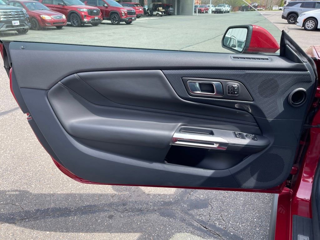 Used 2024 Ford Mustang Premium image 17