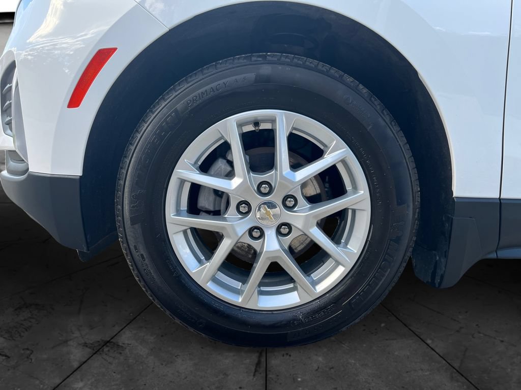 Used 2024 Chevrolet Equinox LT w/ LPO, Cargo Package FWD image 14