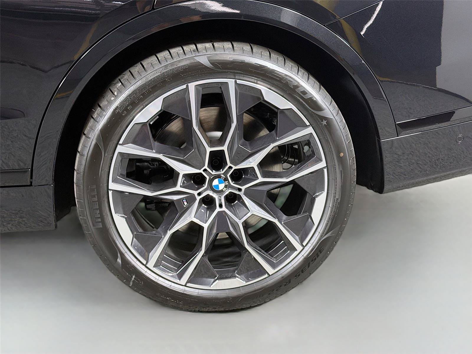 New 2027 BMW X7 M60i AWD/4WD image 26