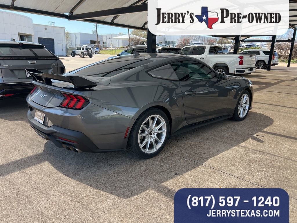 Used 2024 Ford Mustang GT Premium image 5