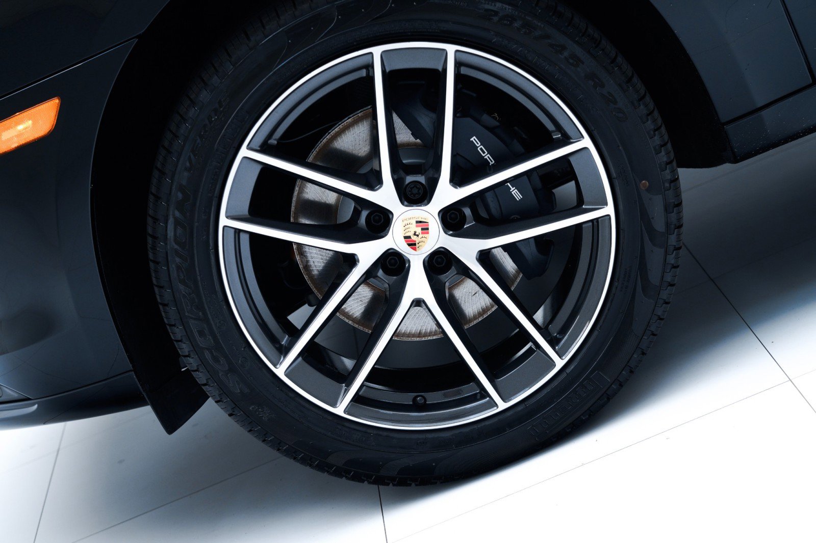 New 2026 Porsche Macan image 13