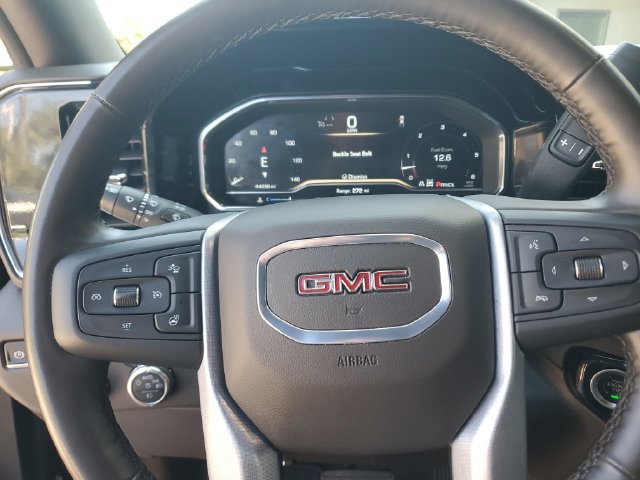 Used 2025 GMC Sierra 1500 SLT AWD/4WD image 23