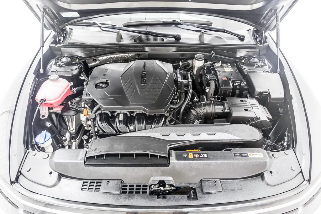 Used 2025 Hyundai Sonata SEL FWD image 39