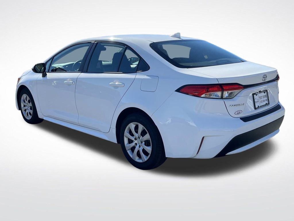 Used 2020 Toyota Corolla LE image 6
