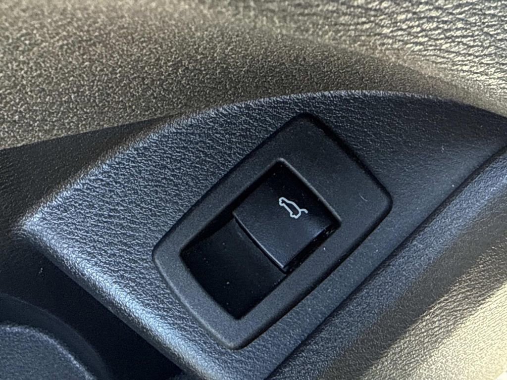 Used 2021 BMW X1 sDrive28i w/ Convenience Package image 25