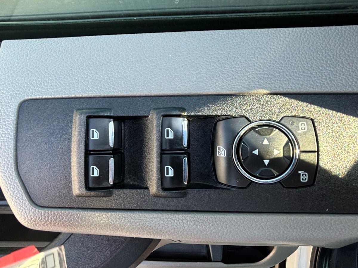 Used 2019 Ford F250 XL w/ Power Equipment Group AWD/4WD image 19