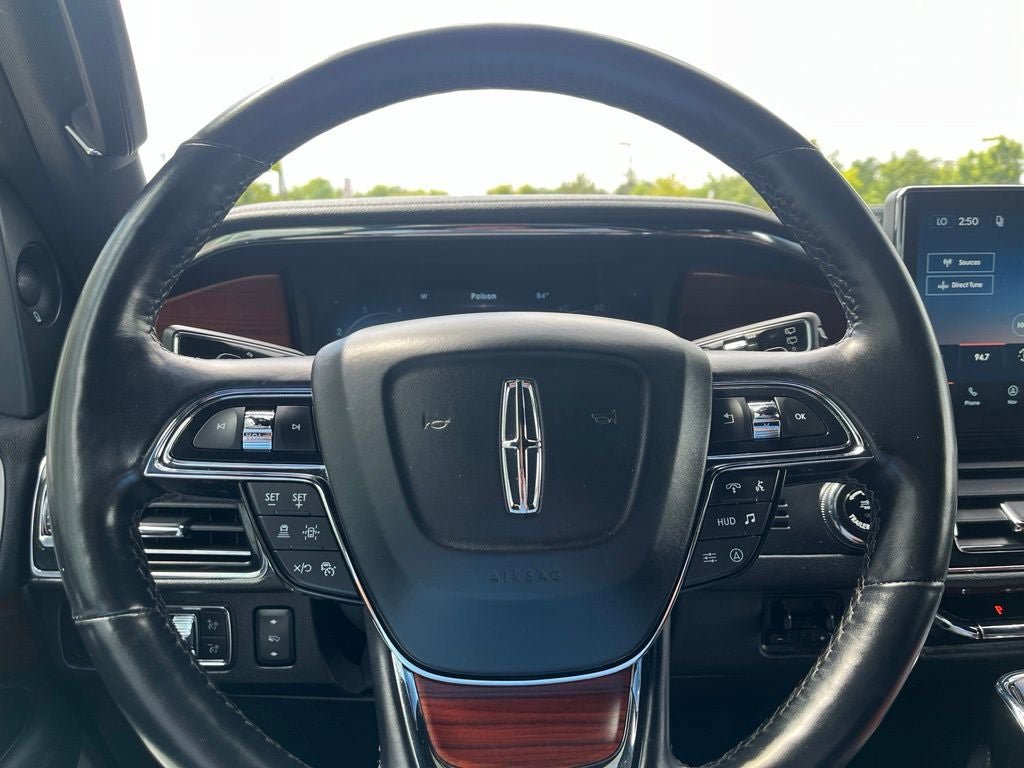 Certified 2023 Lincoln Navigator L Reserve AWD/4WD image 28