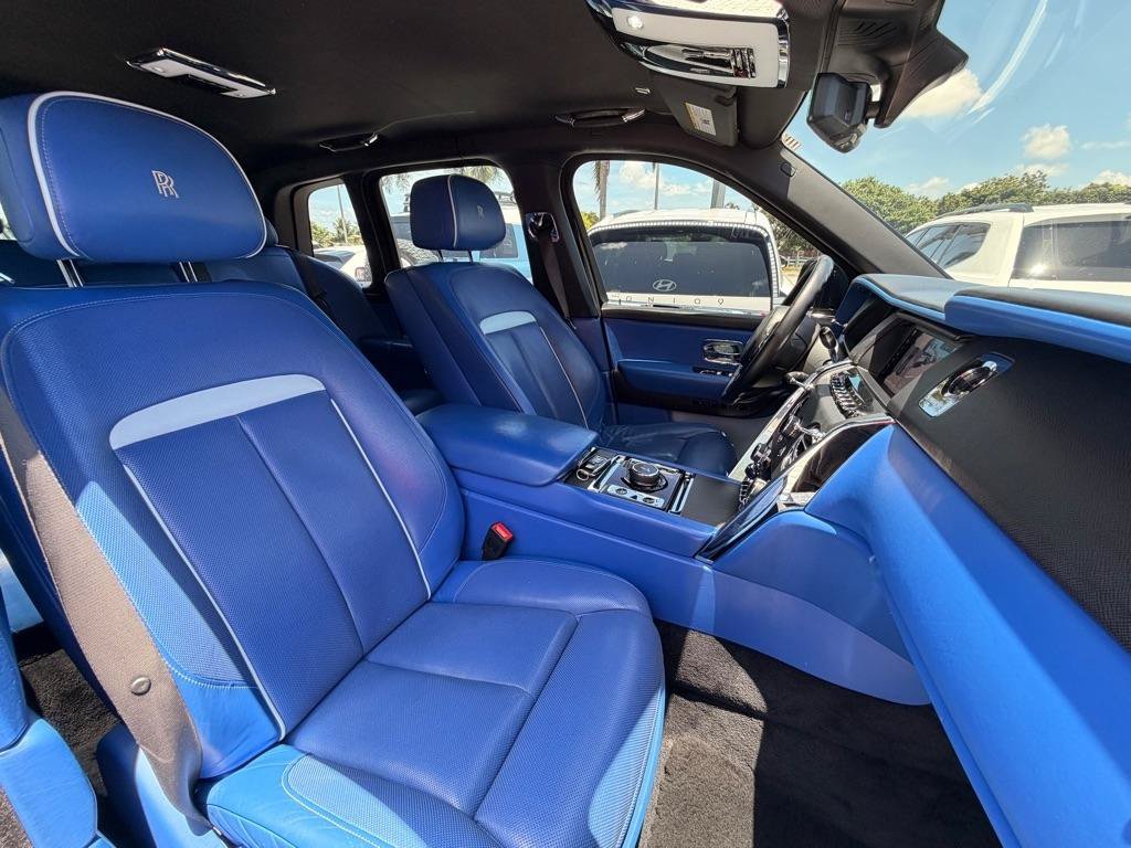 Used 2022 Rolls-Royce Cullinan AWD/4WD image 31