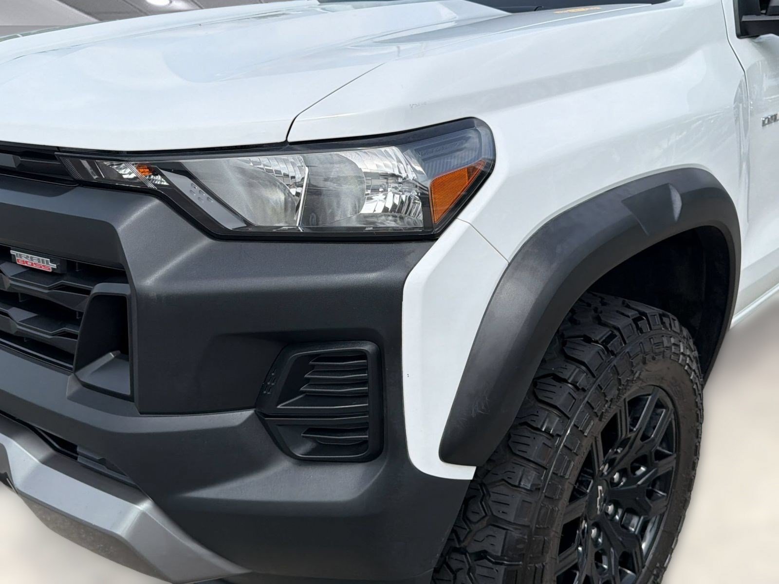 Certified 2024 Chevrolet Colorado Trail Boss w/ Advanced Trailering Package AWD/4WD image 11