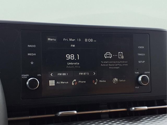 Used 2024 Kia Carnival LX image 5