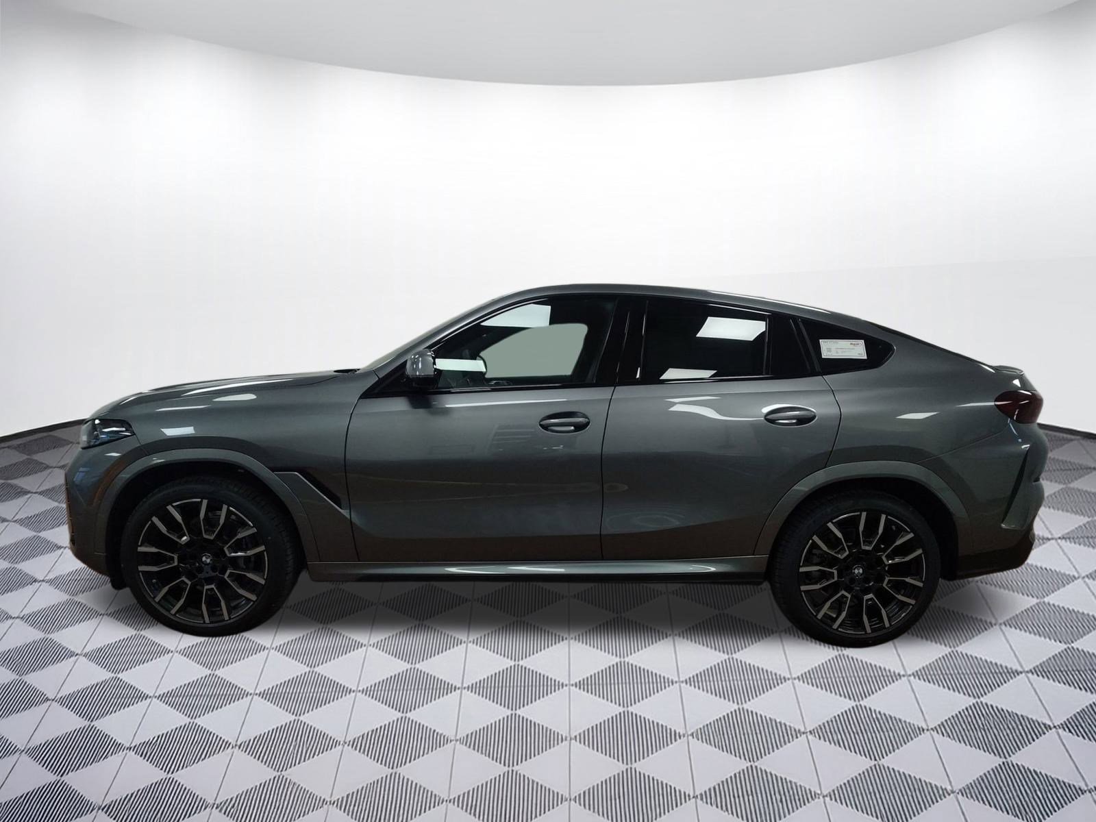 New 2026 BMW X6 xDrive40i image 2