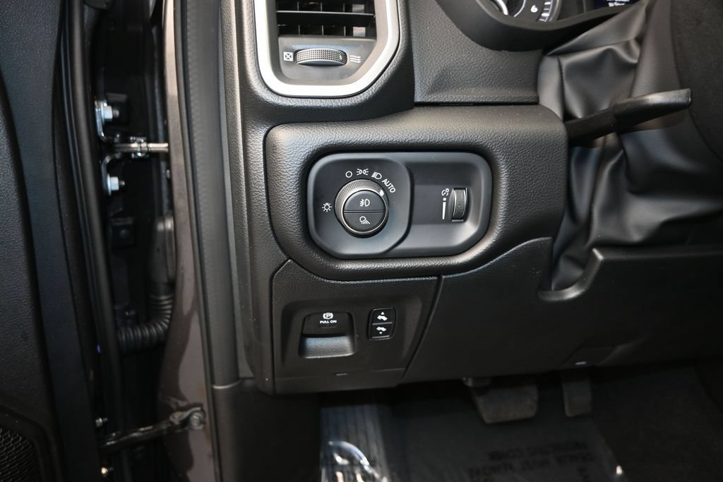 New 2026 RAM 1500 Big Horn AWD/4WD image 12