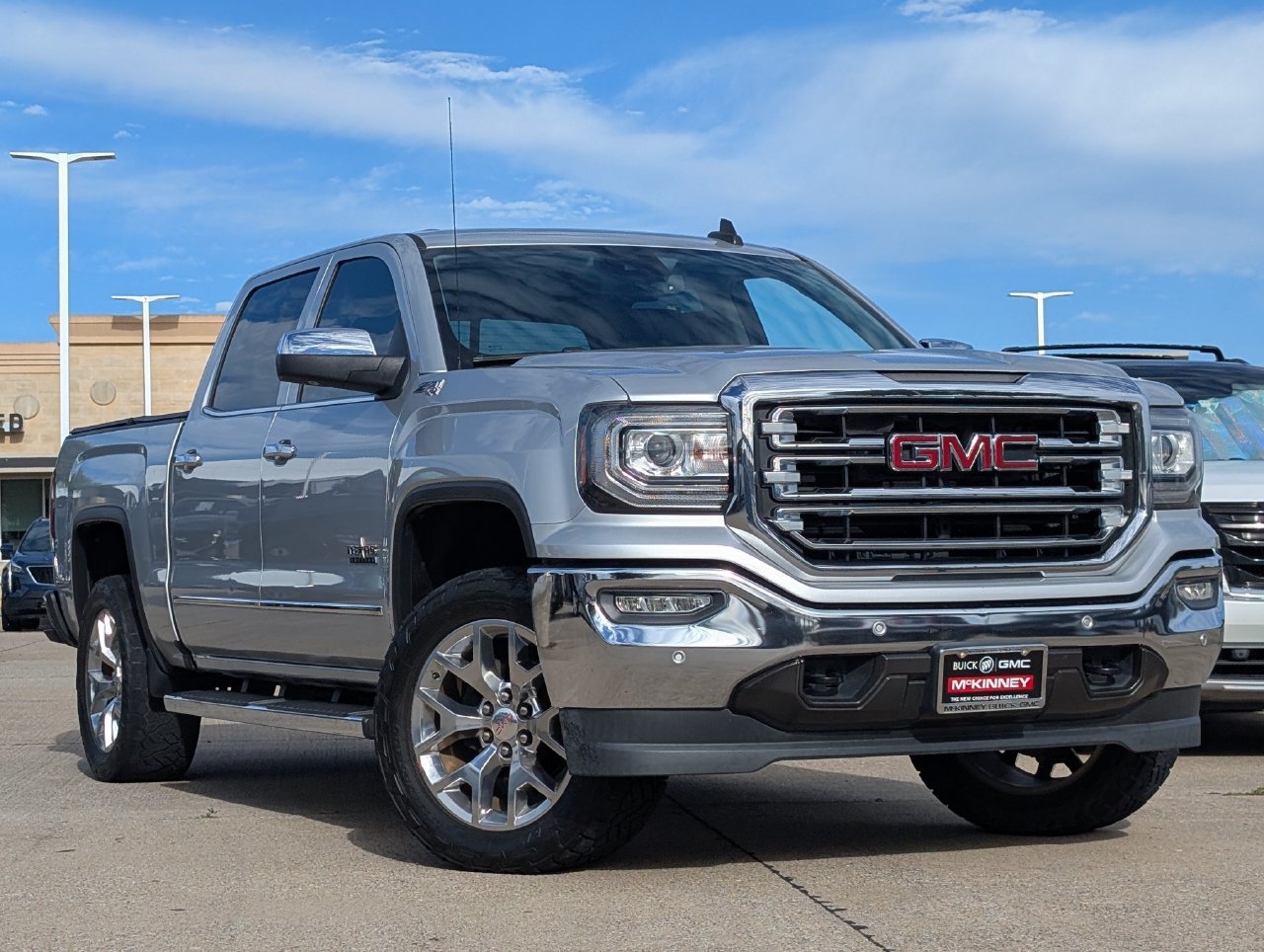 Used 2017 GMC Sierra 1500 SLT w/ Texas SLT Premium Package AWD/4WD image 2