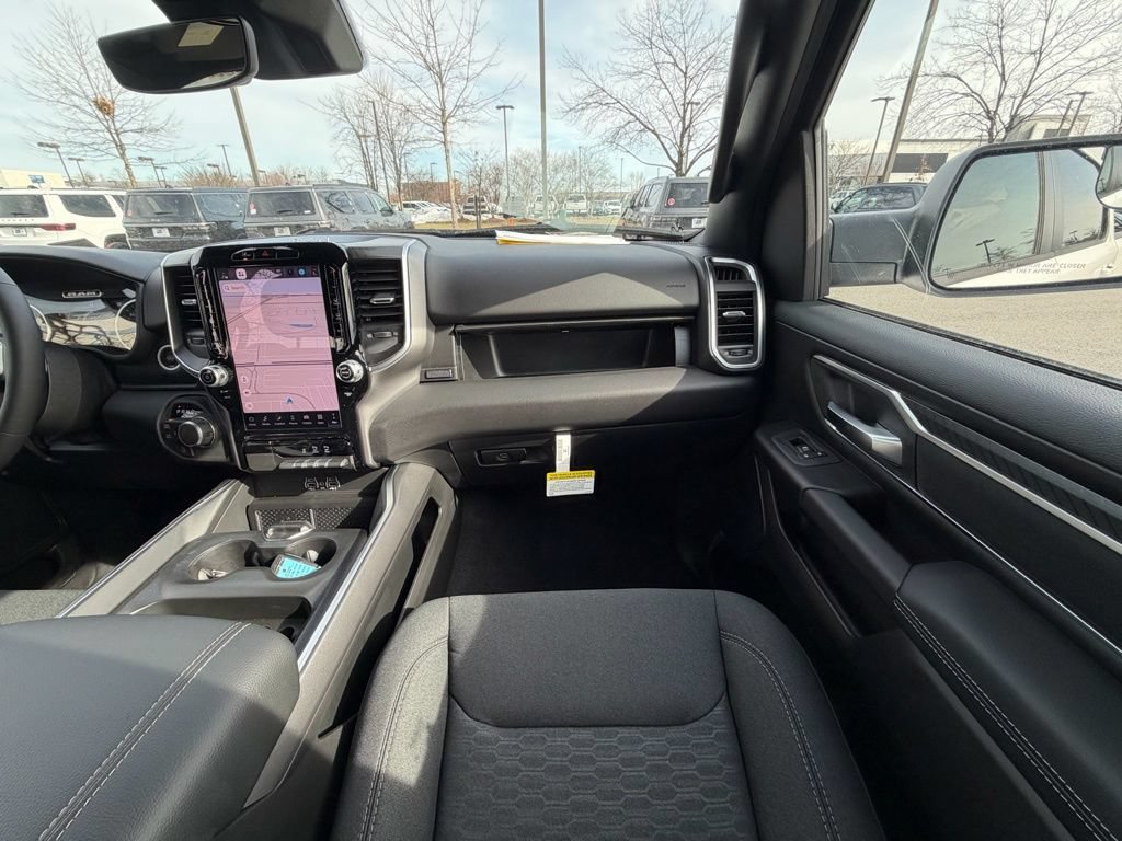 New 2026 RAM 1500 Big Horn AWD/4WD image 15