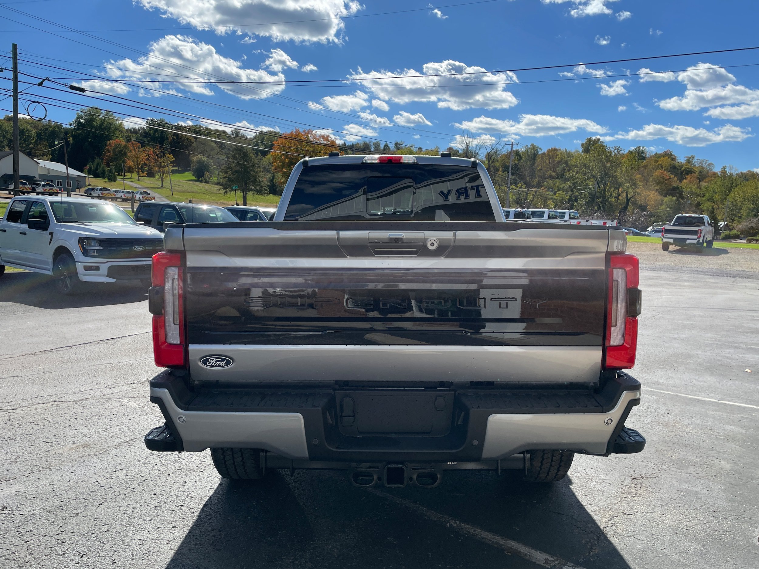New 2027 Ford F250 Platinum AWD/4WD image 7