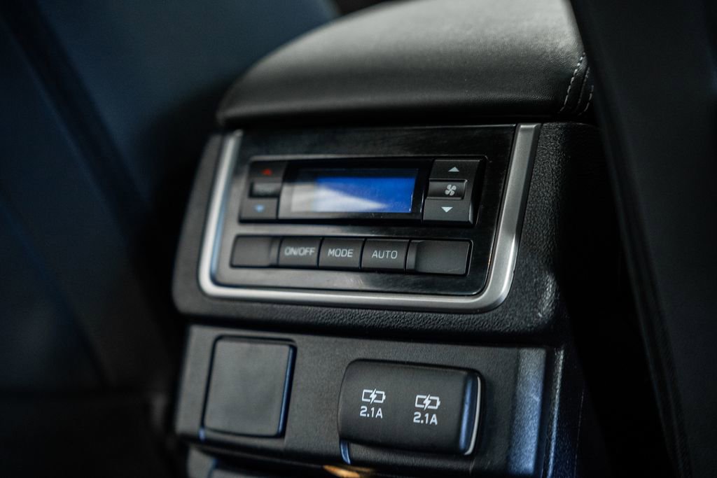 Used 2022 Subaru Ascent Onyx Edition image 35