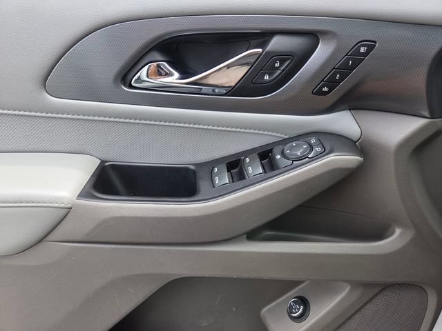 Used 2020 Chevrolet Traverse Premier FWD image 26