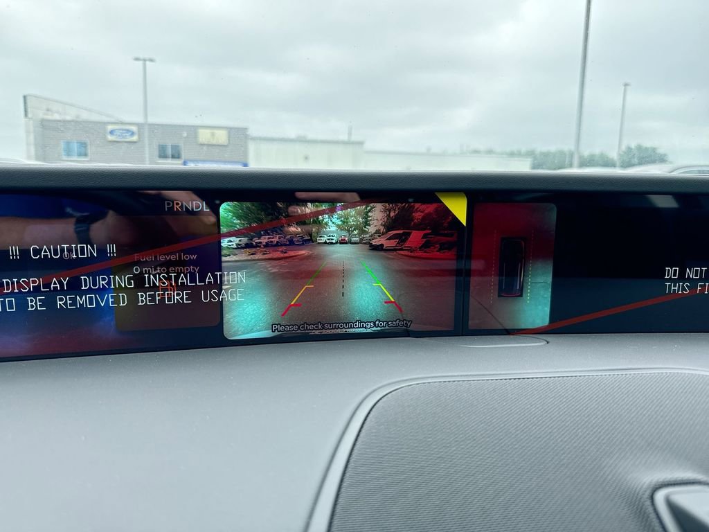 New 2025 Lincoln Nautilus Premier w/ Equipment Group 102A AWD/4WD image 15