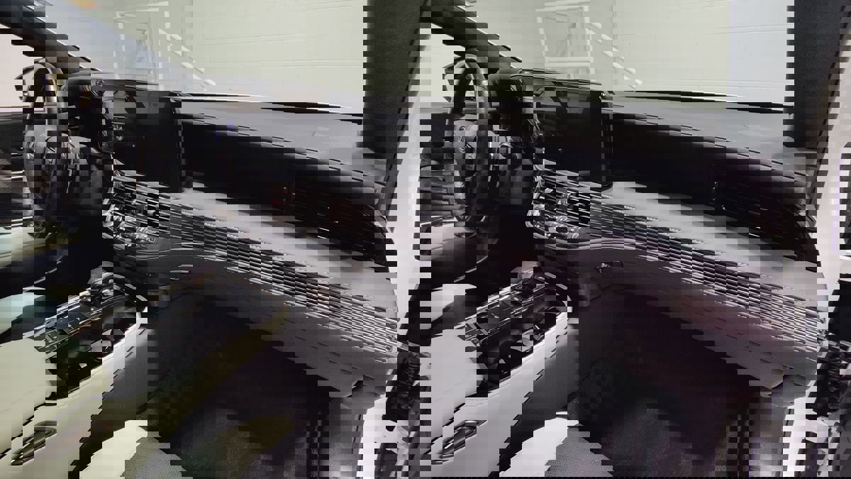 Used 2022 Lexus LS 500 F Sport w/ Accessory Package (Z1) image 14