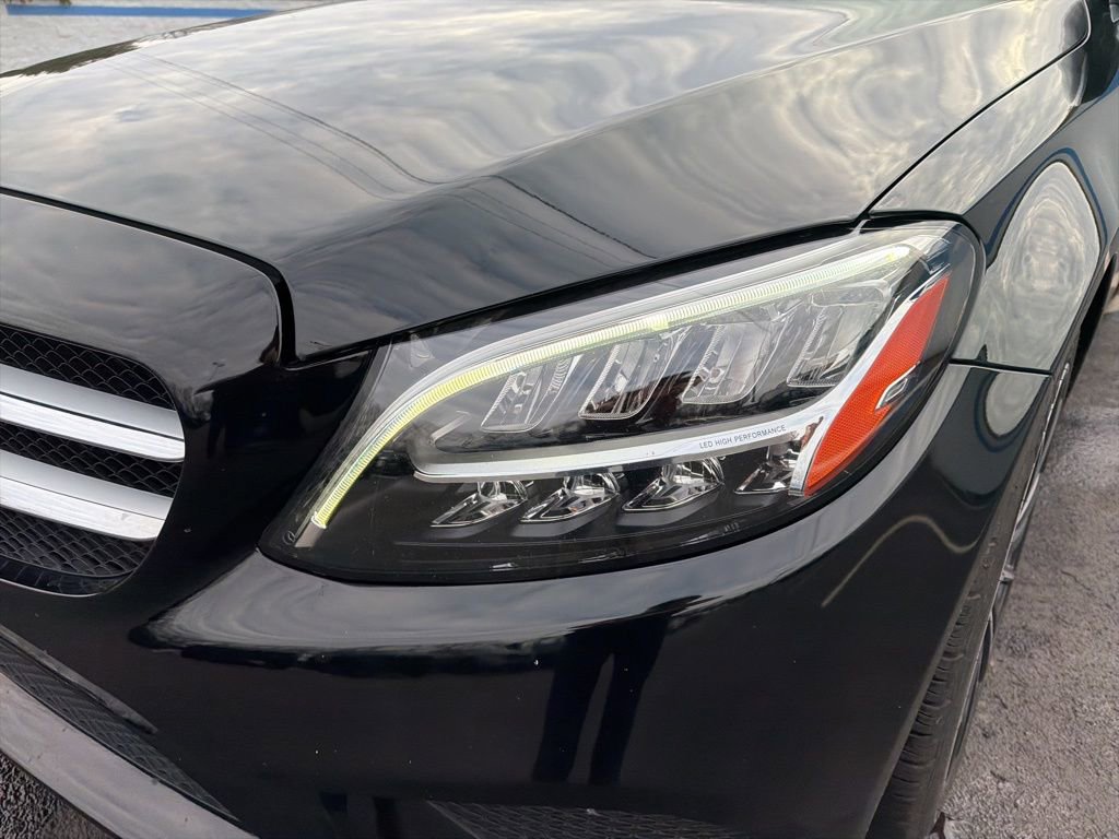 Used 2021 Mercedes-Benz C 300 Sedan image 9