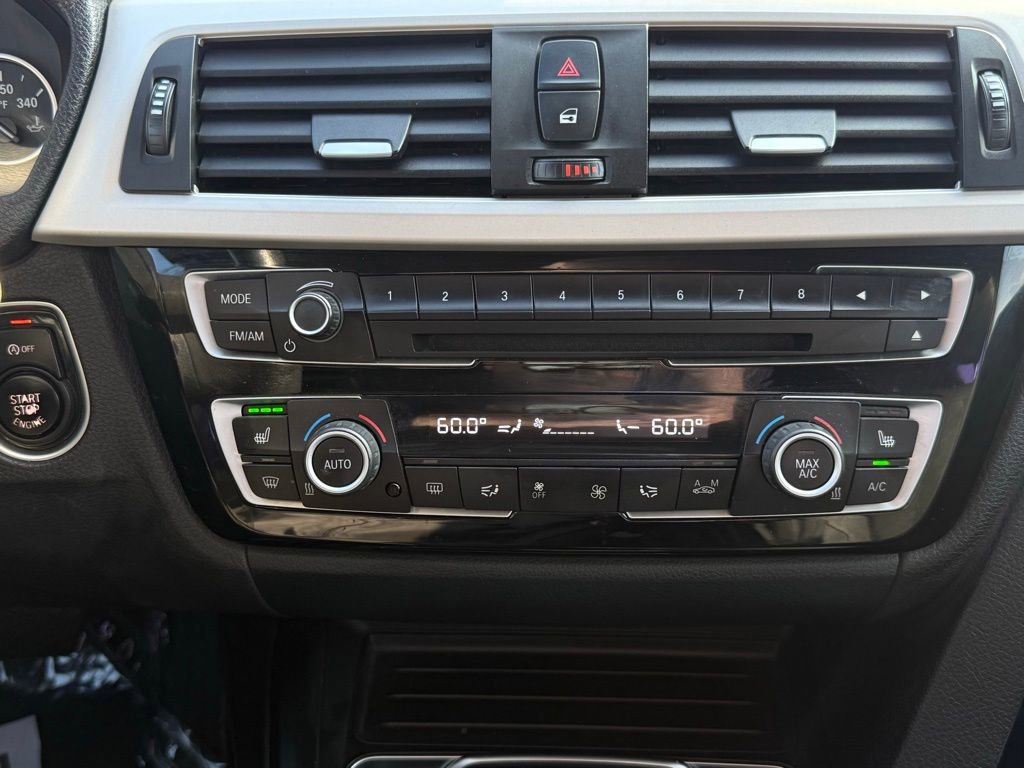 Used 2018 BMW 320i Sedan image 27