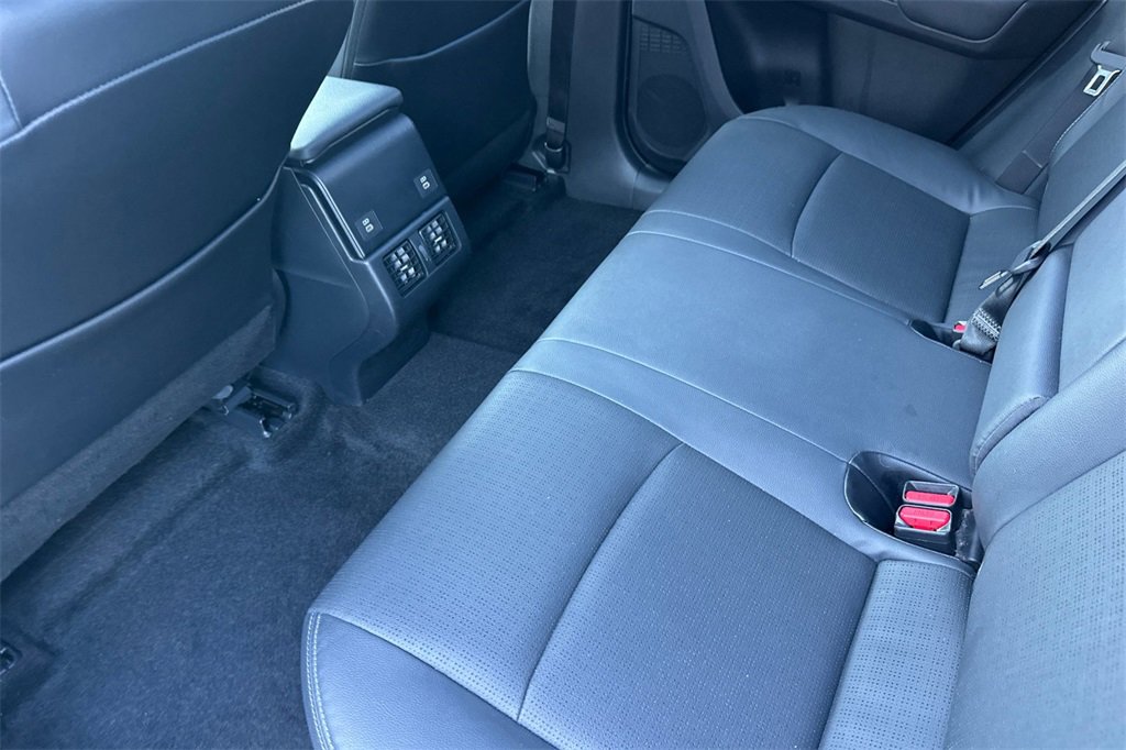 Used 2023 Toyota bZ4X Limited image 13